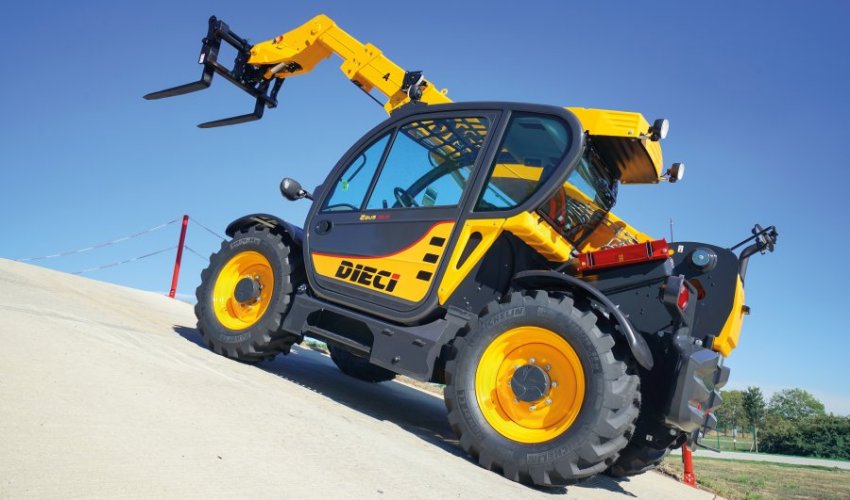 How Does Purchasing a Dieci Rotating Telehandler Help Your Business Grow